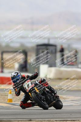 media/Mar-02-2025-Race Pace (Sun) [[8bec80ae00]]/12-Vested (Turn 2) 1111am/